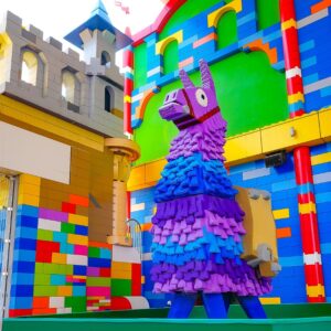 【巨大レゴラマ】レゴランドに巨大レゴラマ出現中！